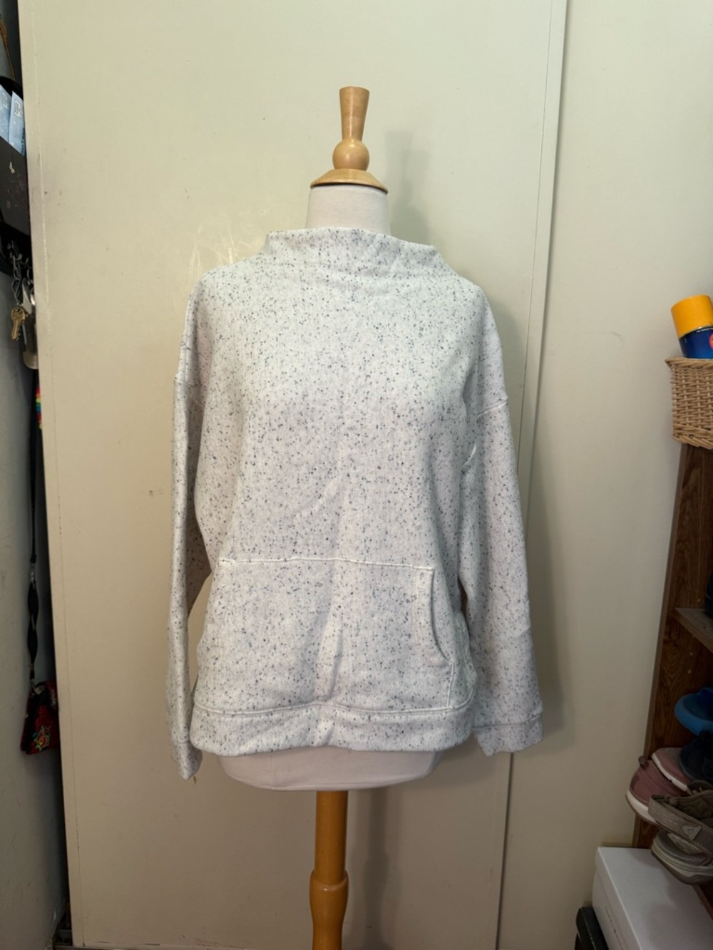 Madewell Ivory Speckled Crewneck sweater w pocket large